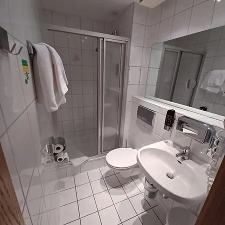 Augustusberg מלון 3*