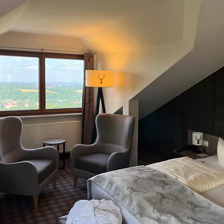 Augustusberg מלון 3*