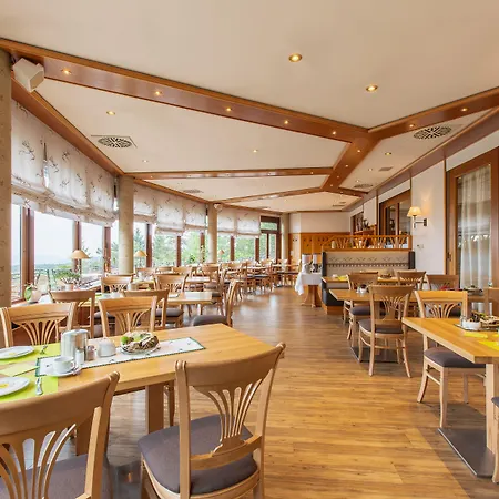 Augustusberg מלון